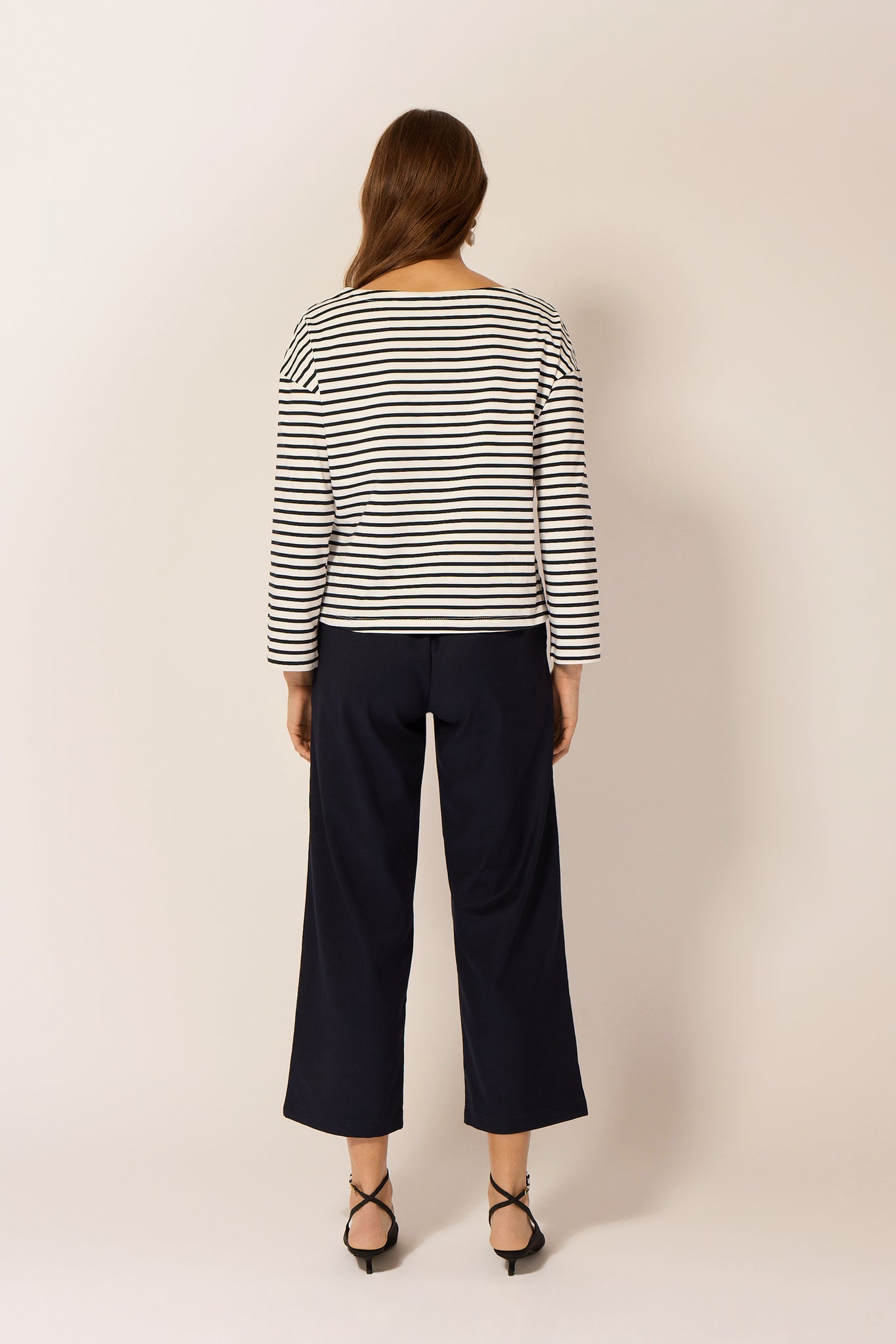 Marin Top - Navy & White